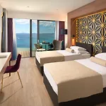 Amphora Hotel